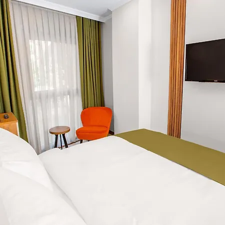 Quinnova Provincia di Istanbul