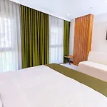 فندق Quinnova 4*